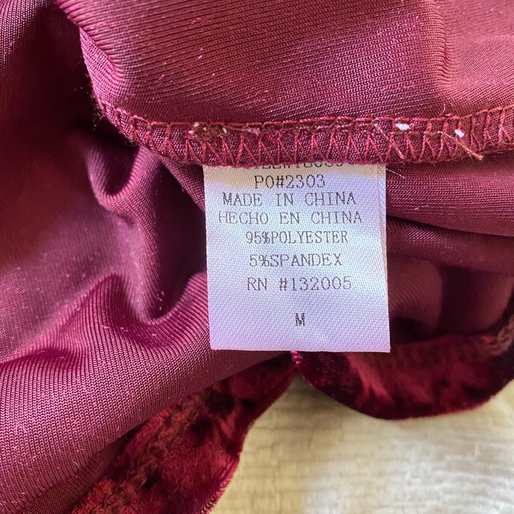 Vici Velvet Ruffle Top - Picture 4 of 4